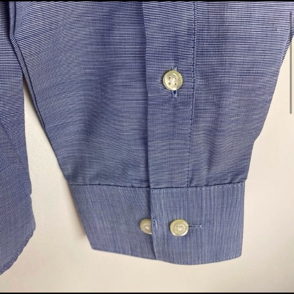 NWT VAN HEUSEN Blue Slim Fit Button Down Shirt | L - Picture 3 of 9